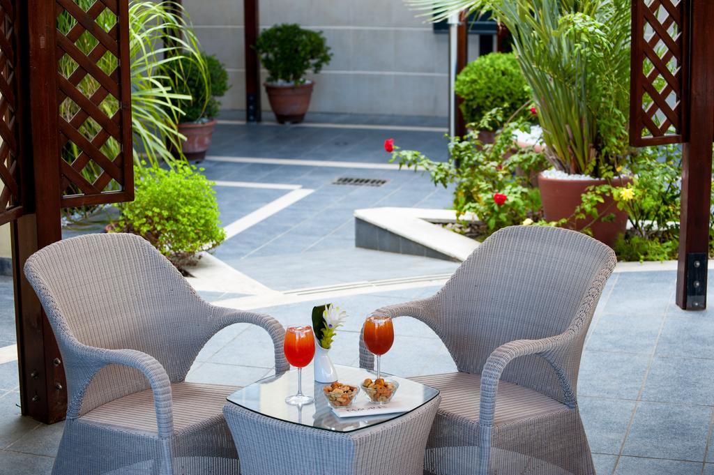 Magri'S Hotel Napoli Esterno foto